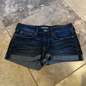 Short denim shorts